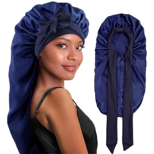 bonnet satin cheveux lisse bleu marine